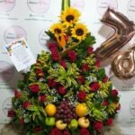 Caja con rosas, caja de flores, flores y licor, floristerias en bello, floristerias a domicilio en medellin, floristerias en bello, floristerias en belen, floristerias antioquia, floristeria copacabana, floristeria girardota, anchetas a domicilio, anchetas con dulces, anchetas con licor y dulces, ancheta con flores, anchetas con flores a domicilio, anchetas light, ramos para el dia de la madre, ramos para el dia del padre, ramos para el dia de los enamorados, regalo para enamorar, regalo de aniversario, ramo de flores de aniversario, ramillete de rosas, ramillete de girasoles, ramillete de lirios, lirios, rosas, girasoles, ramos funebres, floristeria funebre, ramos de condolencias, ramos de rosas y flores exoticas