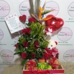 Caja con rosas, caja de flores, flores y licor, floristerias en bello, floristerias a domicilio en medellin, floristerias en bello, floristerias en belen, floristerias antioquia, floristeria copacabana, floristeria girardota, anchetas a domicilio, anchetas con dulces, anchetas con licor y dulces, ancheta con flores, anchetas con flores a domicilio, anchetas light, ramos para el dia de la madre, ramos para el dia del padre, ramos para el dia de los enamorados, regalo para enamorar, regalo de aniversario, ramo de flores de aniversario, ramillete de rosas, ramillete de girasoles, ramillete de lirios, lirios, rosas, girasoles, ramos funebres, floristeria funebre, ramos de condolencias, ramos de rosas y flores exoticas