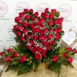 Caja con rosas, caja de flores, flores y licor, floristerias en bello, floristerias a domicilio en medellin, floristerias en bello, floristerias en belen, floristerias antioquia, floristeria copacabana, floristeria girardota, anchetas a domicilio, anchetas con dulces, anchetas con licor y dulces, ancheta con flores, anchetas con flores a domicilio, anchetas light, ramos para el dia de la madre, ramos para el dia del padre, ramos para el dia de los enamorados, regalo para enamorar, regalo de aniversario, ramo de flores de aniversario, ramillete de rosas, ramillete de girasoles, ramillete de lirios, lirios, rosas, girasoles, ramos funebres, floristeria funebre, ramos de condolencias, ramos de rosas y flores exoticas