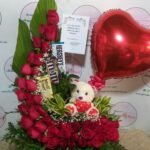 Caja con rosas, caja de flores, flores y licor, floristerias en bello, floristerias a domicilio en medellin, floristerias en bello, floristerias en belen, floristerias antioquia, floristeria copacabana, floristeria girardota, anchetas a domicilio, anchetas con dulces, anchetas con licor y dulces, ancheta con flores, anchetas con flores a domicilio, anchetas light, ramos para el dia de la madre, ramos para el dia del padre, ramos para el dia de los enamorados, regalo para enamorar, regalo de aniversario, ramo de flores de aniversario, ramillete de rosas, ramillete de girasoles, ramillete de lirios, lirios, rosas, girasoles, ramos funebres, floristeria funebre, ramos de condolencias, ramos de rosas y flores exoticas