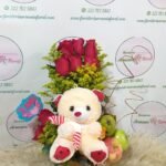 Caja con rosas, caja de flores, flores y licor, floristerias en bello, floristerias a domicilio en medellin, floristerias en bello, floristerias en belen, floristerias antioquia, floristeria copacabana, floristeria girardota, anchetas a domicilio, anchetas con dulces, anchetas con licor y dulces, ancheta con flores, anchetas con flores a domicilio, anchetas light, ramos para el dia de la madre, ramos para el dia del padre, ramos para el dia de los enamorados, regalo para enamorar, regalo de aniversario, ramo de flores de aniversario, ramillete de rosas, ramillete de girasoles, ramillete de lirios, lirios, rosas, girasoles, ramos funebres, floristeria funebre, ramos de condolencias, ramos de rosas y flores exoticas