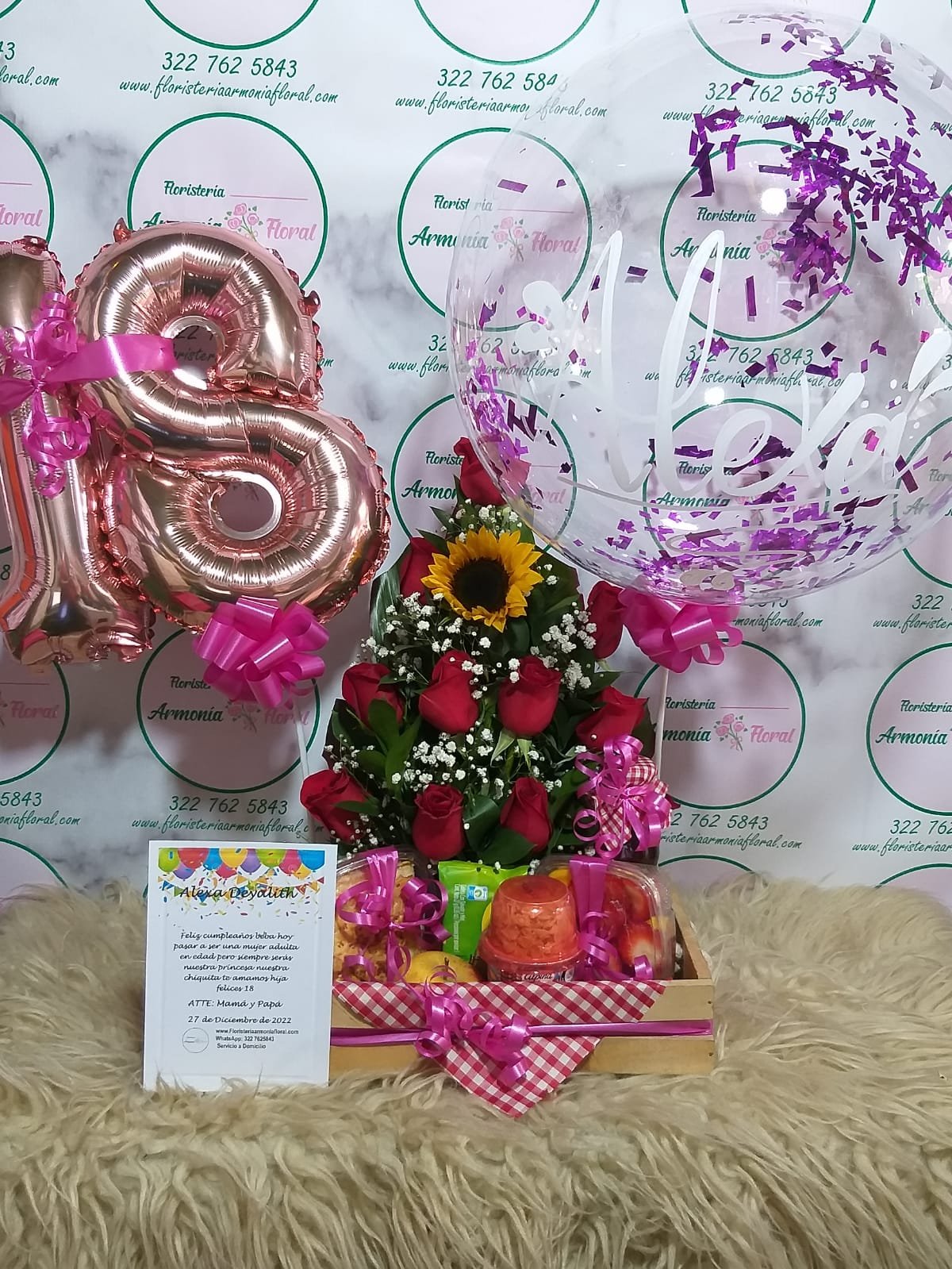 Caja con rosas, caja de flores, flores y licor, floristerias en bello, floristerias a domicilio en medellin, floristerias en bello, floristerias en belen, floristerias antioquia, floristeria copacabana, floristeria girardota, anchetas a domicilio, anchetas con dulces, anchetas con licor y dulces, ancheta con flores, anchetas con flores a domicilio, anchetas light, ramos para el dia de la madre, ramos para el dia del padre, ramos para el dia de los enamorados, regalo para enamorar, regalo de aniversario, ramo de flores de aniversario, ramillete de rosas, ramillete de girasoles, ramillete de lirios, lirios, rosas, girasoles, ramos funebres, floristeria funebre, ramos de condolencias, ramos de rosas y flores exoticas