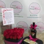 Caja con rosas, caja de flores, flores y licor, floristerias en bello, floristerias a domicilio en medellin, floristerias en bello, floristerias en belen, floristerias antioquia, floristeria copacabana, floristeria girardota, anchetas a domicilio, anchetas con dulces, anchetas con licor y dulces, ancheta con flores, anchetas con flores a domicilio, anchetas light, ramos para el dia de la madre, ramos para el dia del padre, ramos para el dia de los enamorados, regalo para enamorar, regalo de aniversario, ramo de flores de aniversario, ramillete de rosas, ramillete de girasoles, ramillete de lirios, lirios, rosas, girasoles, ramos funebres, floristeria funebre, ramos de condolencias, ramos de rosas y flores exoticas