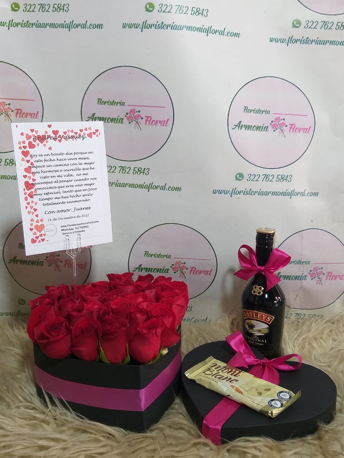 Caja con rosas, caja de flores, flores y licor, floristerias en bello, floristerias a domicilio en medellin, floristerias en bello, floristerias en belen, floristerias antioquia, floristeria copacabana, floristeria girardota, anchetas a domicilio, anchetas con dulces, anchetas con licor y dulces, ancheta con flores, anchetas con flores a domicilio, anchetas light, ramos para el dia de la madre, ramos para el dia del padre, ramos para el dia de los enamorados, regalo para enamorar, regalo de aniversario, ramo de flores de aniversario, ramillete de rosas, ramillete de girasoles, ramillete de lirios, lirios, rosas, girasoles, ramos funebres, floristeria funebre, ramos de condolencias, ramos de rosas y flores exoticas