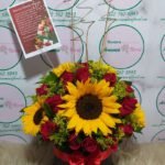 Caja con rosas, caja de flores, flores y licor, floristerias en bello, floristerias a domicilio en medellin, floristerias en bello, floristerias en belen, floristerias antioquia, floristeria copacabana, floristeria girardota, anchetas a domicilio, anchetas con dulces, anchetas con licor y dulces, ancheta con flores, anchetas con flores a domicilio, anchetas light, ramos para el dia de la madre, ramos para el dia del padre, ramos para el dia de los enamorados, regalo para enamorar, regalo de aniversario, ramo de flores de aniversario, ramillete de rosas, ramillete de girasoles, ramillete de lirios, lirios, rosas, girasoles, ramos funebres, floristeria funebre, ramos de condolencias, ramos de rosas y flores exoticas