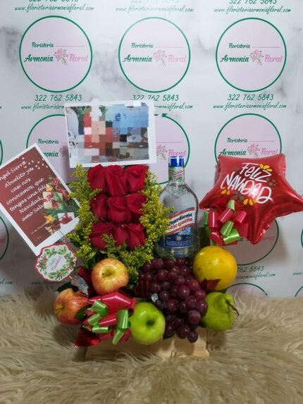Caja con rosas, caja de flores, flores y licor, floristerias en bello, floristerias a domicilio en medellin, floristerias en bello, floristerias en belen, floristerias antioquia, floristeria copacabana, floristeria girardota, anchetas a domicilio, anchetas con dulces, anchetas con licor y dulces, ancheta con flores, anchetas con flores a domicilio, anchetas light, ramos para el dia de la madre, ramos para el dia del padre, ramos para el dia de los enamorados, regalo para enamorar, regalo de aniversario, ramo de flores de aniversario, ramillete de rosas, ramillete de girasoles, ramillete de lirios, lirios, rosas, girasoles, ramos funebres, floristeria funebre, ramos de condolencias, ramos de rosas y flores exoticas