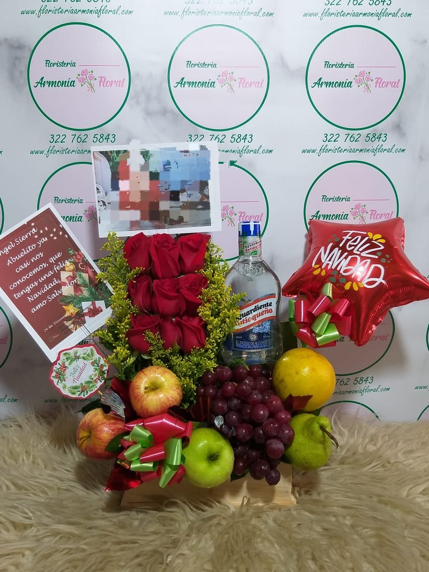 Caja con rosas, caja de flores, flores y licor, floristerias en bello, floristerias a domicilio en medellin, floristerias en bello, floristerias en belen, floristerias antioquia, floristeria copacabana, floristeria girardota, anchetas a domicilio, anchetas con dulces, anchetas con licor y dulces, ancheta con flores, anchetas con flores a domicilio, anchetas light, ramos para el dia de la madre, ramos para el dia del padre, ramos para el dia de los enamorados, regalo para enamorar, regalo de aniversario, ramo de flores de aniversario, ramillete de rosas, ramillete de girasoles, ramillete de lirios, lirios, rosas, girasoles, ramos funebres, floristeria funebre, ramos de condolencias, ramos de rosas y flores exoticas